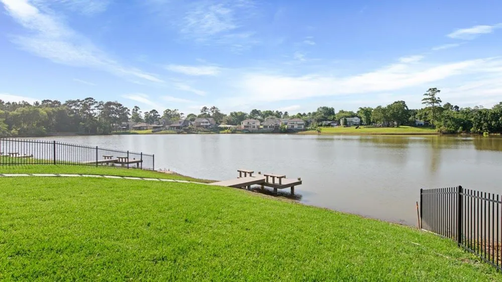 215 Springfield Terrace Court Conroe, TX 77304