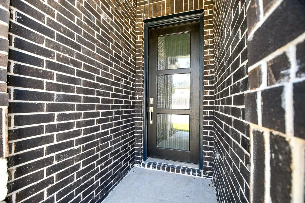 215 Springfield Terrace Court Conroe, TX 77304