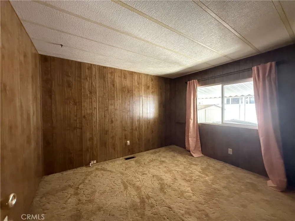 975 California #9 Calimesa, CA 92320