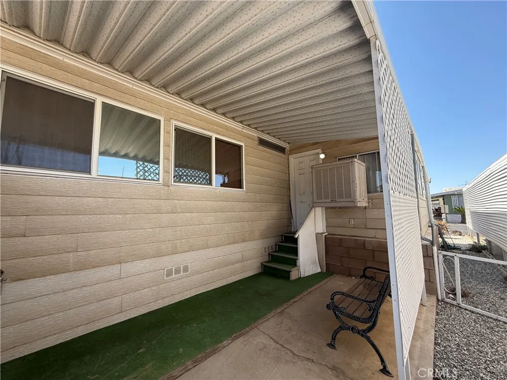 975 California #9 Calimesa, CA 92320