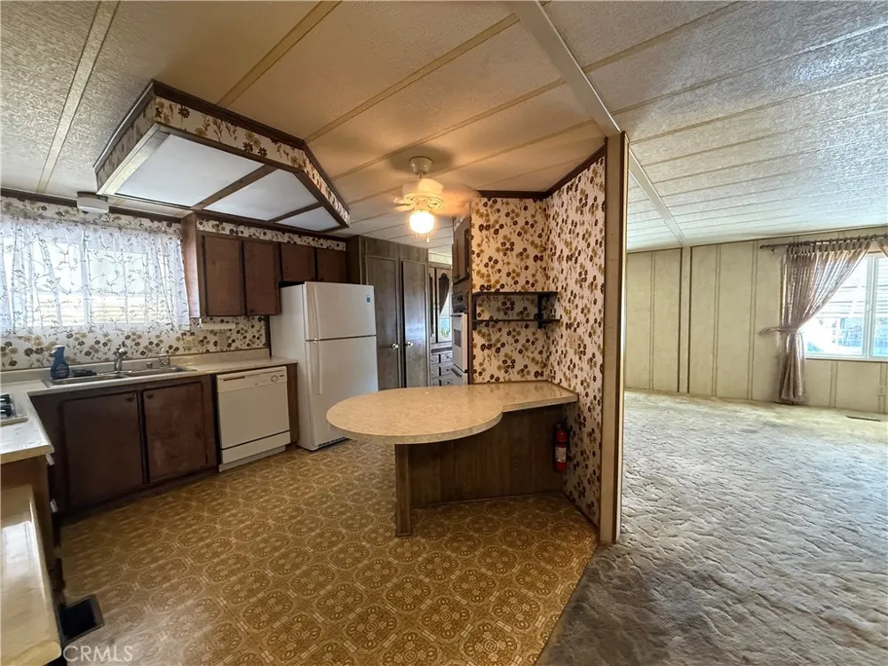 975 California #9 Calimesa, CA 92320