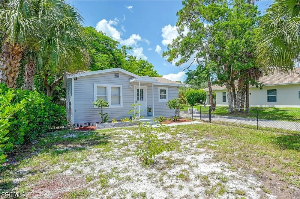 Riverside Drive Bonita Springs, FL 34135