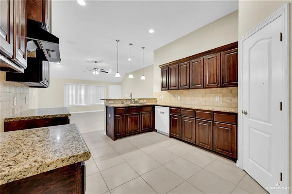2308 Water Willow Drive Weslaco, TX 78596