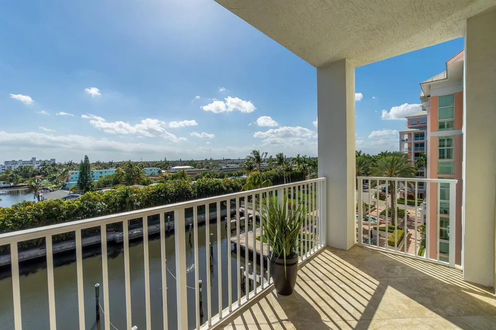 806 E Windward Way #524 Lantana, FL 33462