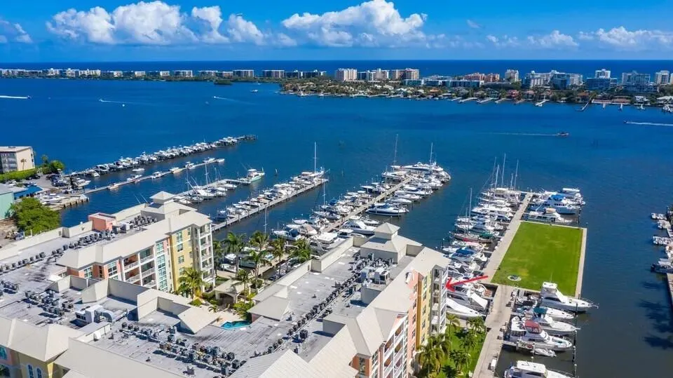 806 E Windward Way #524 Lantana, FL 33462