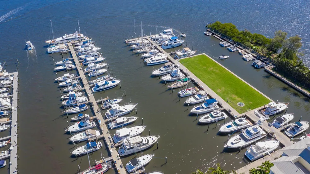 806 E Windward Way #524 Lantana, FL 33462