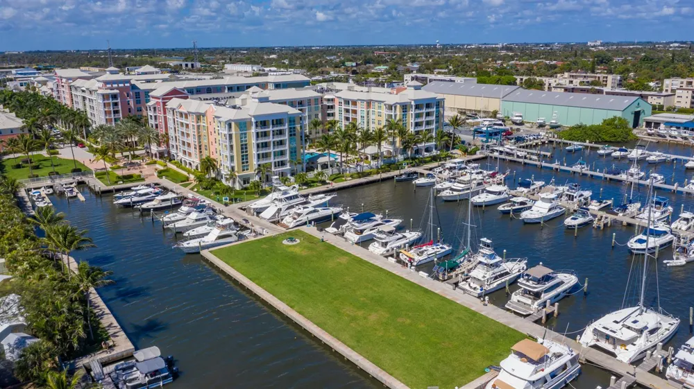 806 E Windward Way #524 Lantana, FL 33462