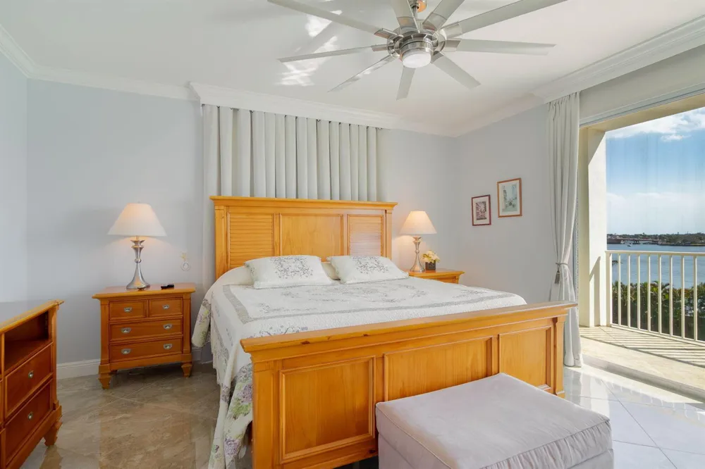 806 E Windward Way #524 Lantana, FL 33462