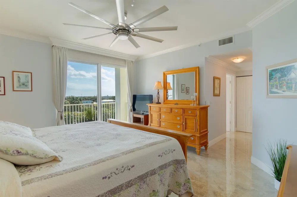 806 E Windward Way #524 Lantana, FL 33462