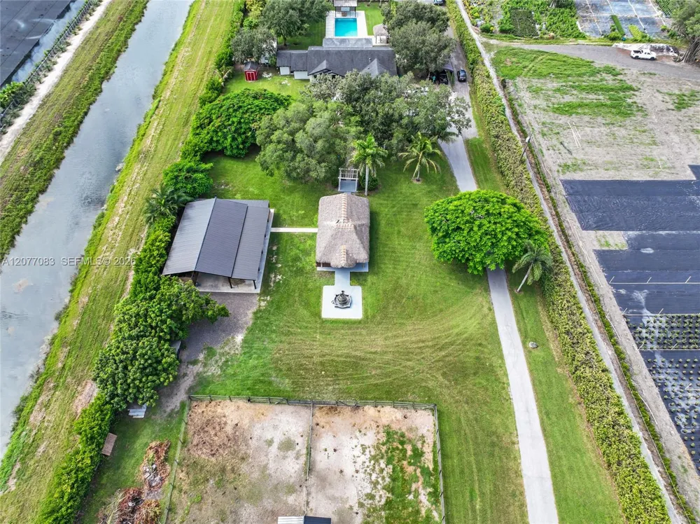 15290 SW 200th St Miami, FL 33187