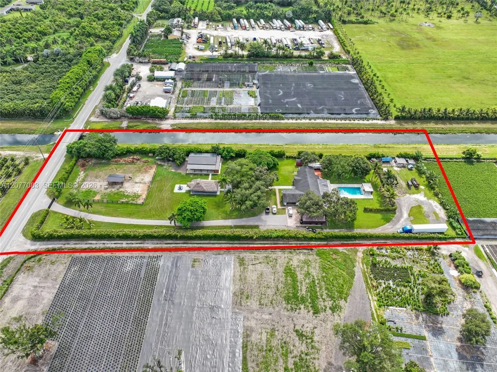 15290 SW 200th St Miami, FL 33187