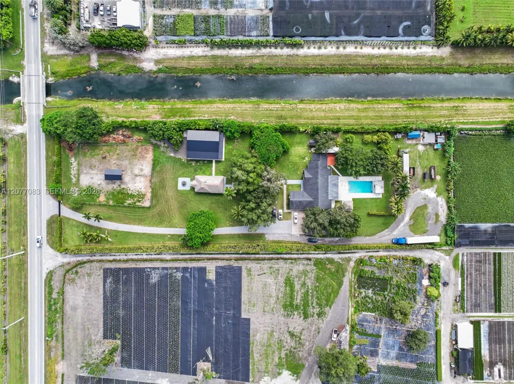 15290 SW 200th St Miami, FL 33187