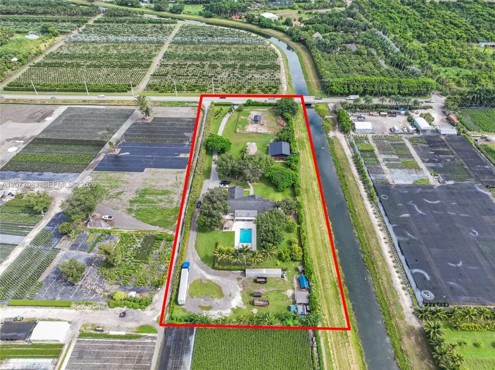 15290 SW 200th St Miami, FL 33187