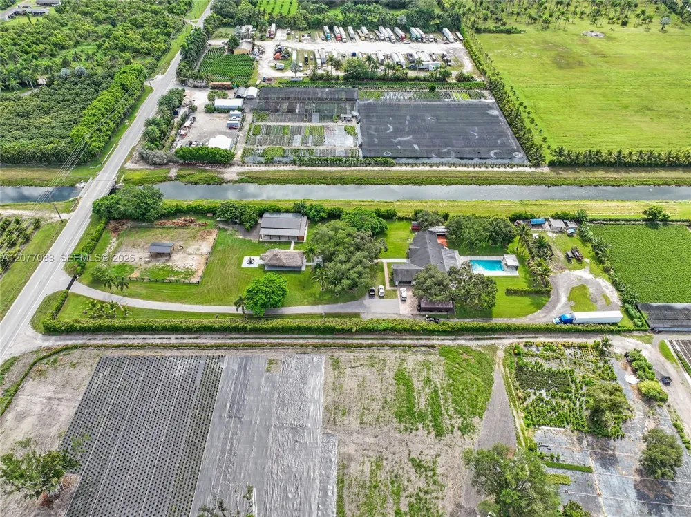 15290 SW 200th St Miami, FL 33187