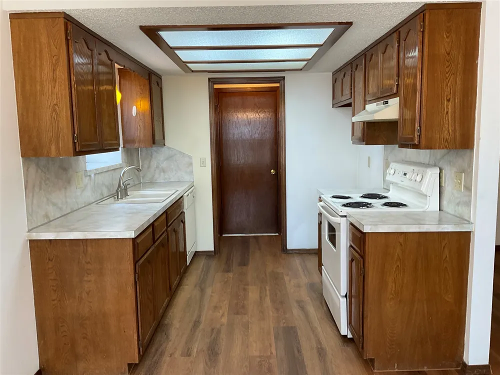 6722 S 110th EastAvenue Tulsa, OK 74133