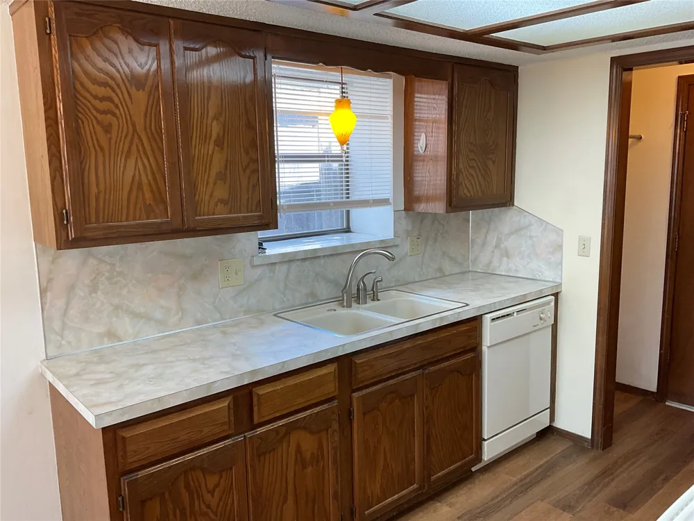 6722 S 110th EastAvenue Tulsa, OK 74133