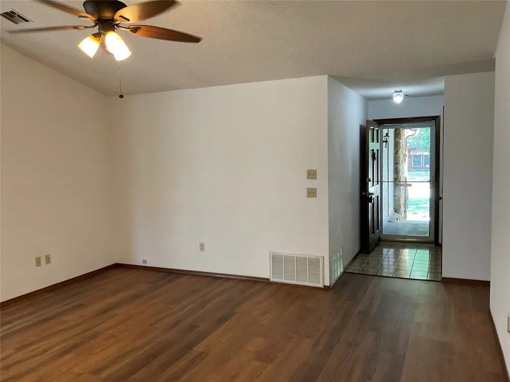 6722 S 110th EastAvenue Tulsa, OK 74133