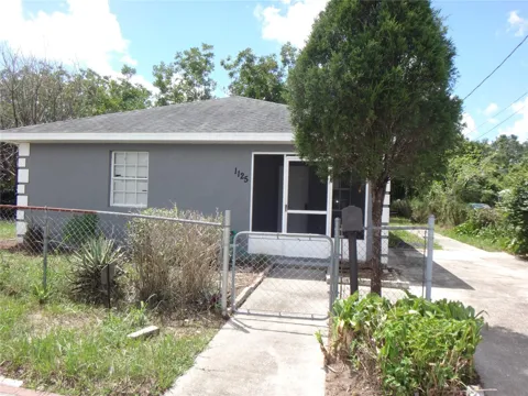 1125 BRITTS LANE