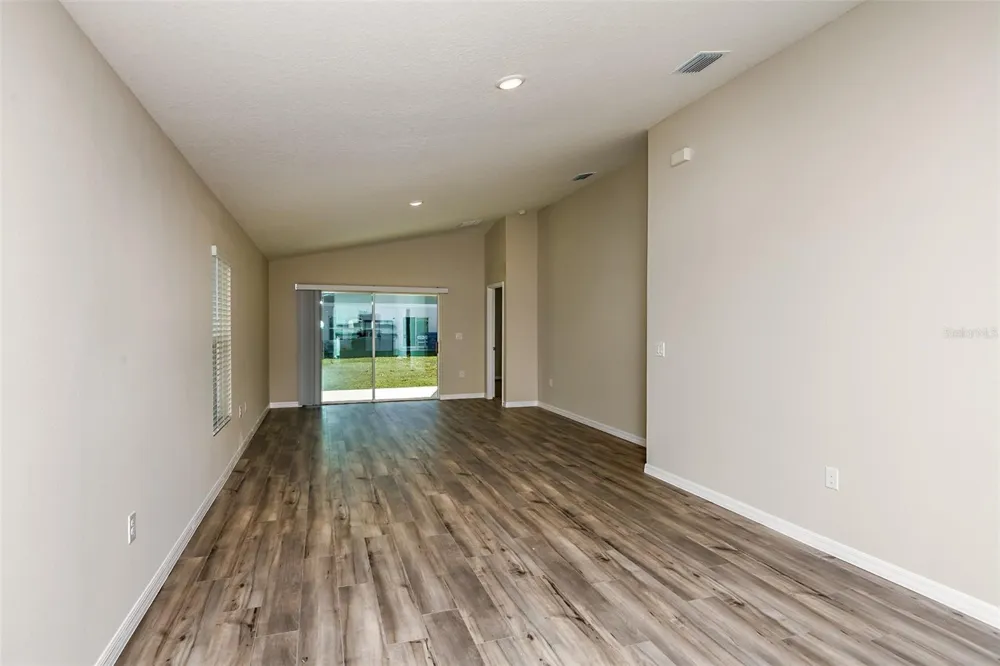 6052 PRAIRIE RUN Haines City, FL 33844
