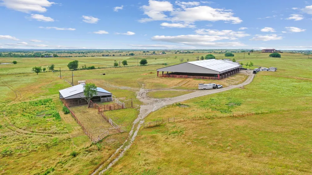 265 CR 2510 Decatur, TX 76234