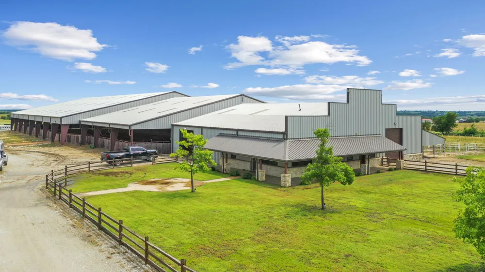 265 CR 2510 Decatur, TX 76234
