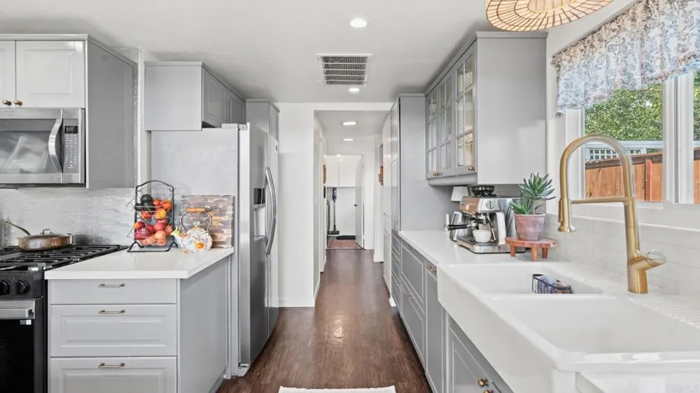 3404 Oak Cliff Drive #5 Fallbrook, CA 92028