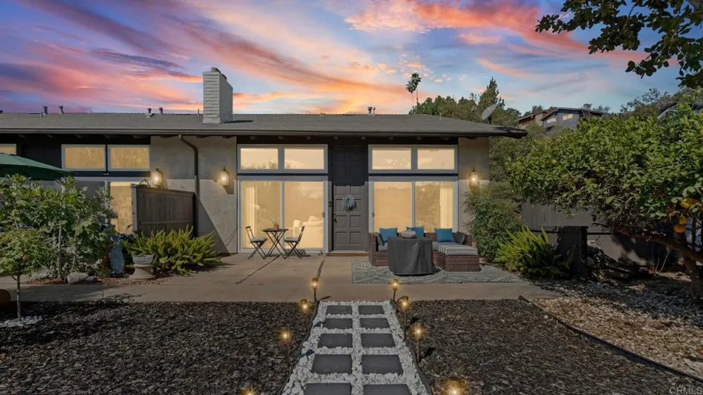 3404 Oak Cliff Drive #5 Fallbrook, CA 92028