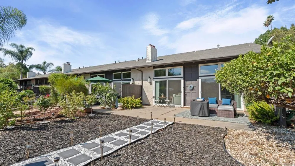 3404 Oak Cliff Drive #5 Fallbrook, CA 92028