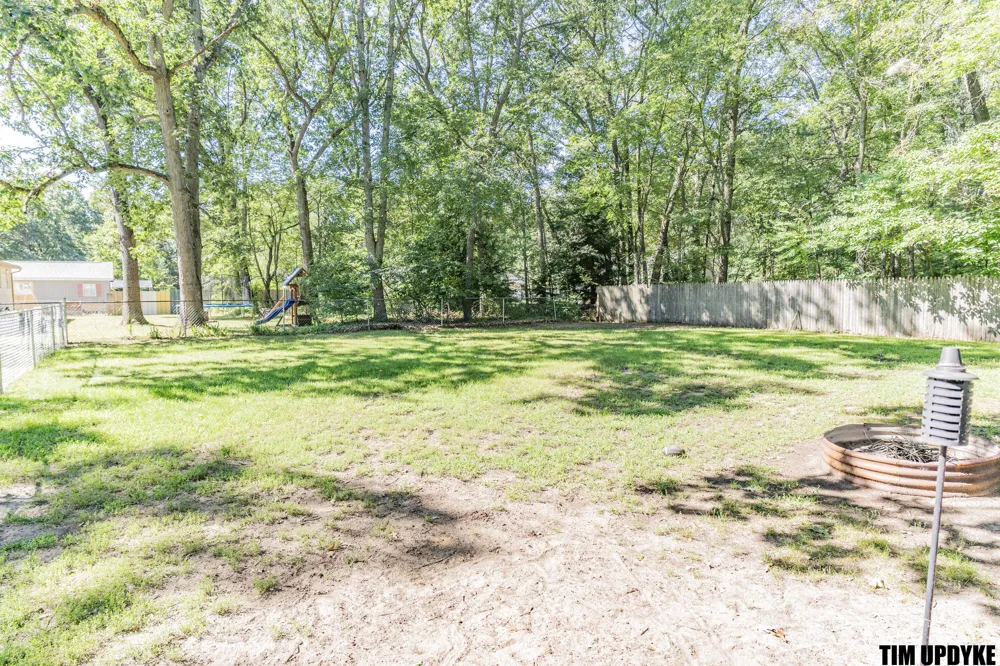 1341 S Bolen Road Muskegon, MI 49442