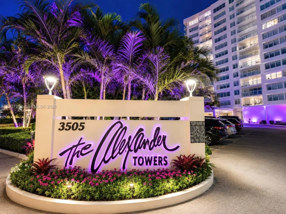 3505 S Ocean Dr #206 Hollywood, FL 33019