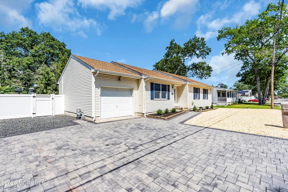 520 Beach Avenue Beachwood, NJ 08722