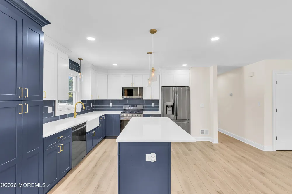 520 Beach Avenue Beachwood, NJ 08722