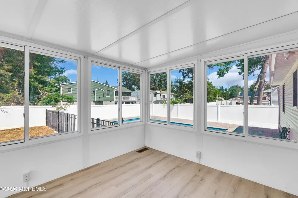 520 Beach Avenue Beachwood, NJ 08722
