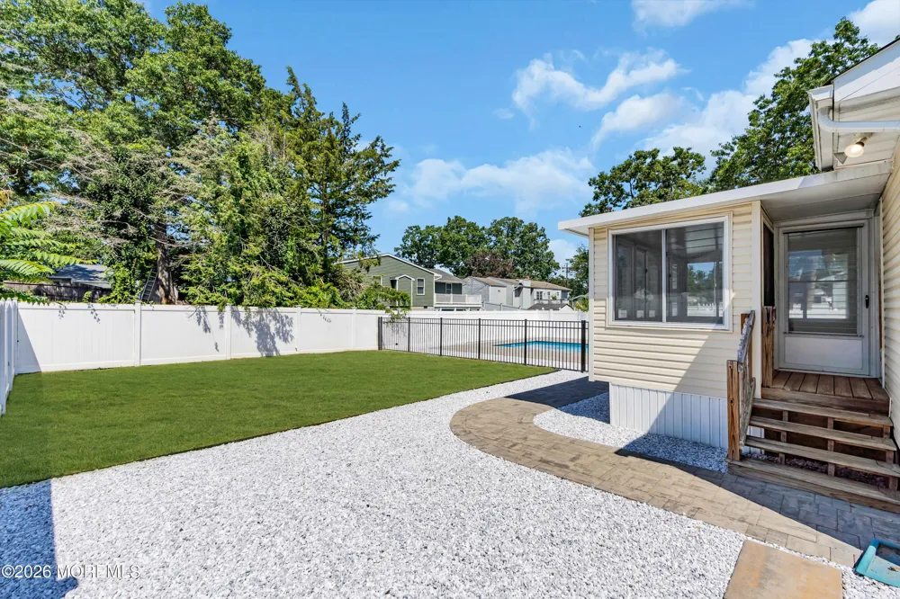 520 Beach Avenue Beachwood, NJ 08722