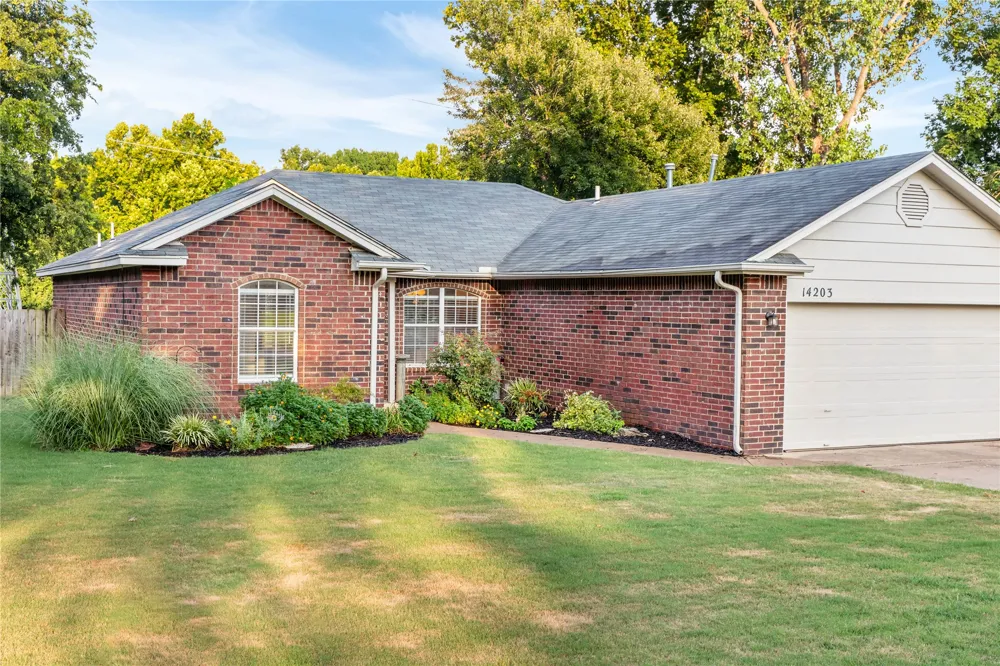 14203 S New Haven Street Bixby, OK 74008