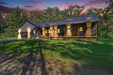 2585 E Mcmillan Road
