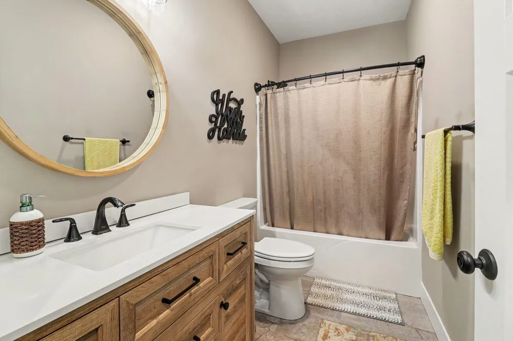 2585 E Mcmillan Road Dalton Township, MI 49457