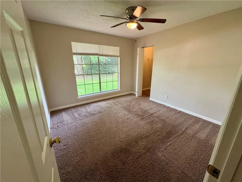 2892 Haddon Drive Rex, GA 30273