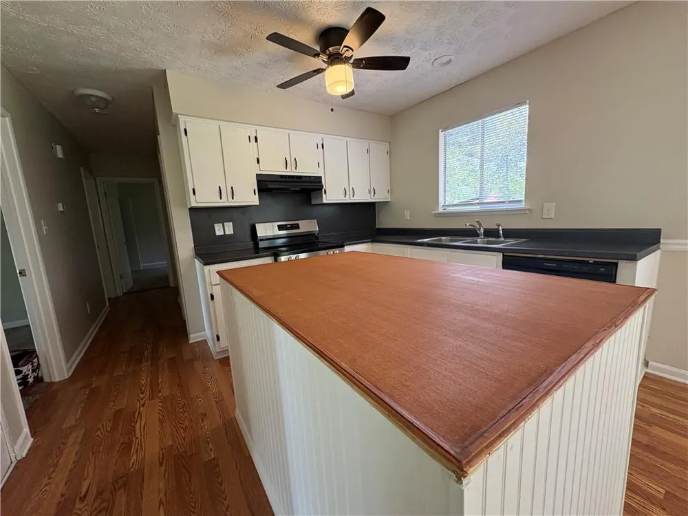 2892 Haddon Drive Rex, GA 30273