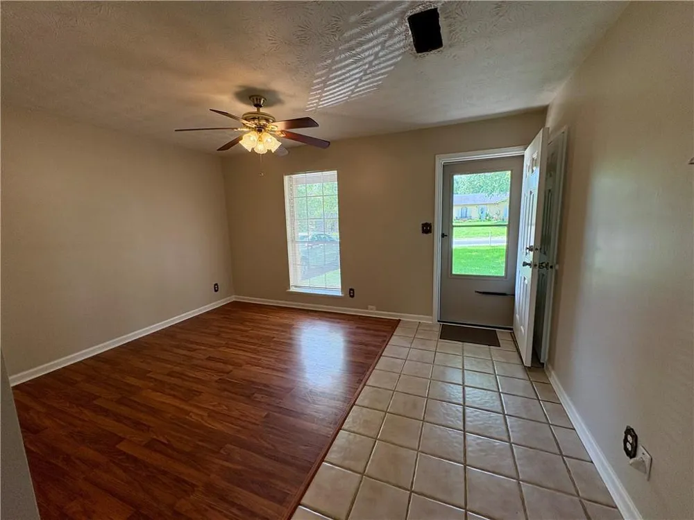2892 Haddon Drive Rex, GA 30273