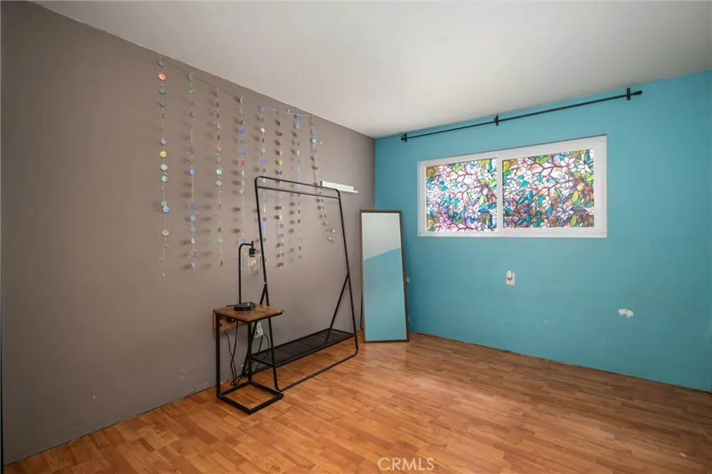 1310 Mary Santa Maria, CA 93458