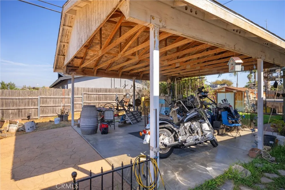 1310 Mary Santa Maria, CA 93458