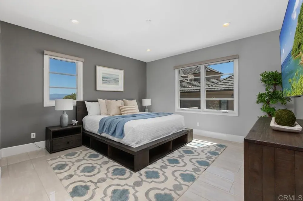 18338 Avenida Apice Rancho Santa Fe, CA 92067