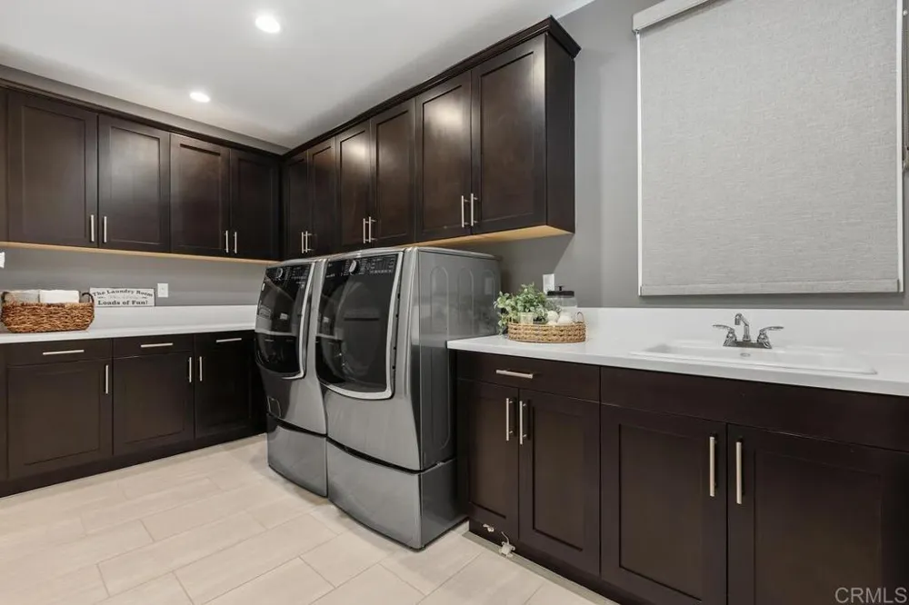 18338 Avenida Apice Rancho Santa Fe, CA 92067