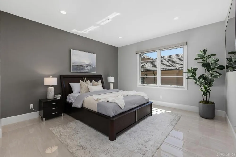 18338 Avenida Apice Rancho Santa Fe, CA 92067