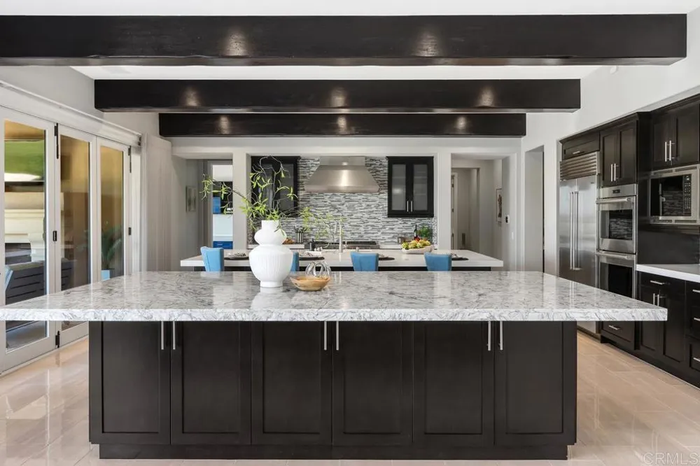 18338 Avenida Apice Rancho Santa Fe, CA 92067