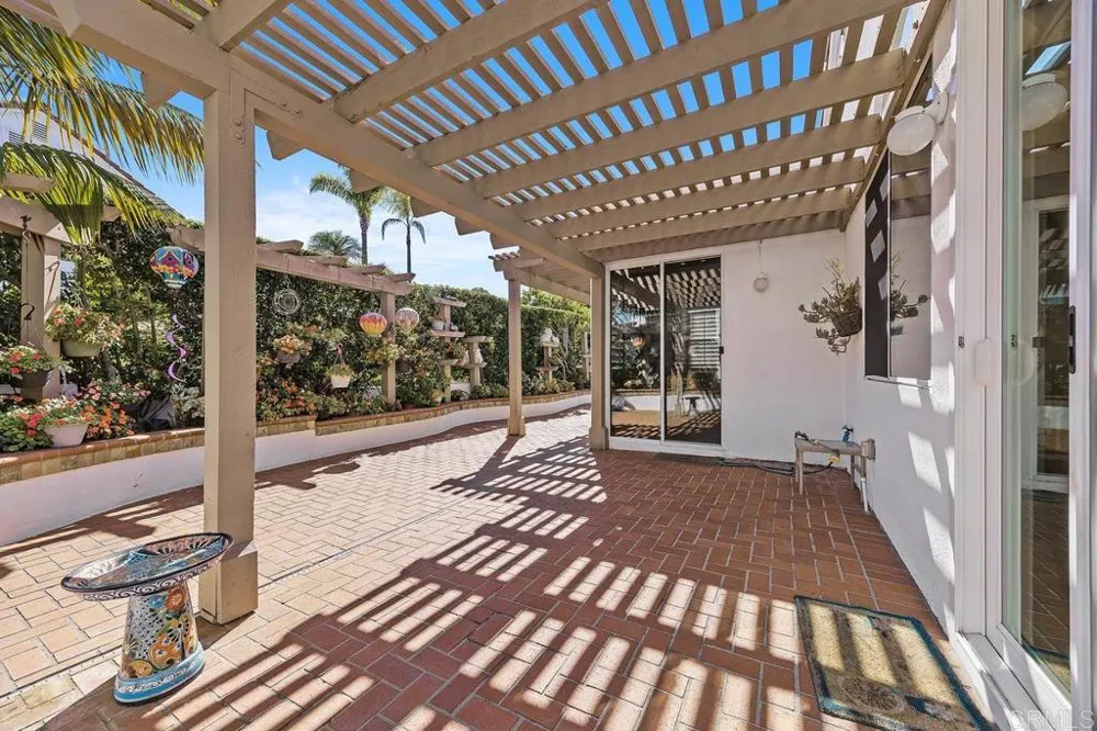 6005 Patmos Way Oceanside, CA 92056
