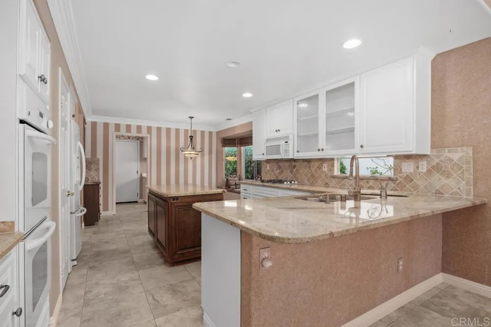 6005 Patmos Way Oceanside, CA 92056