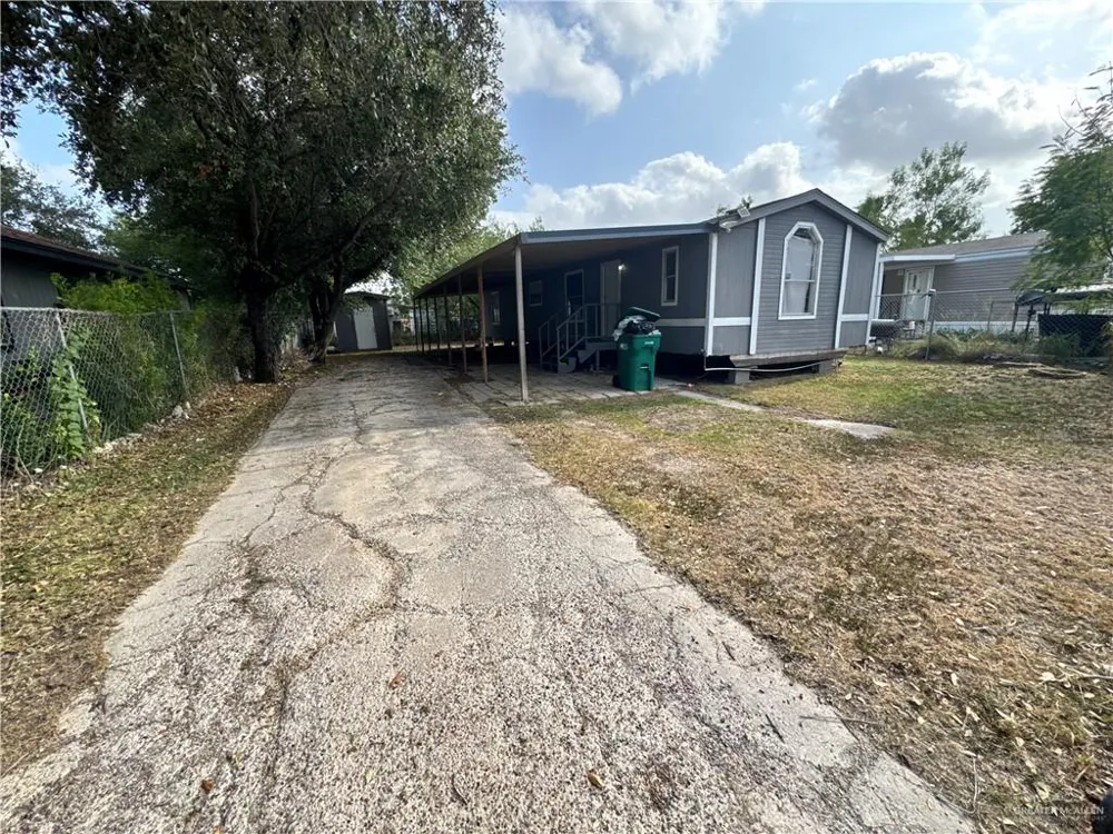 916 W Violet Drive Pharr, TX 78577