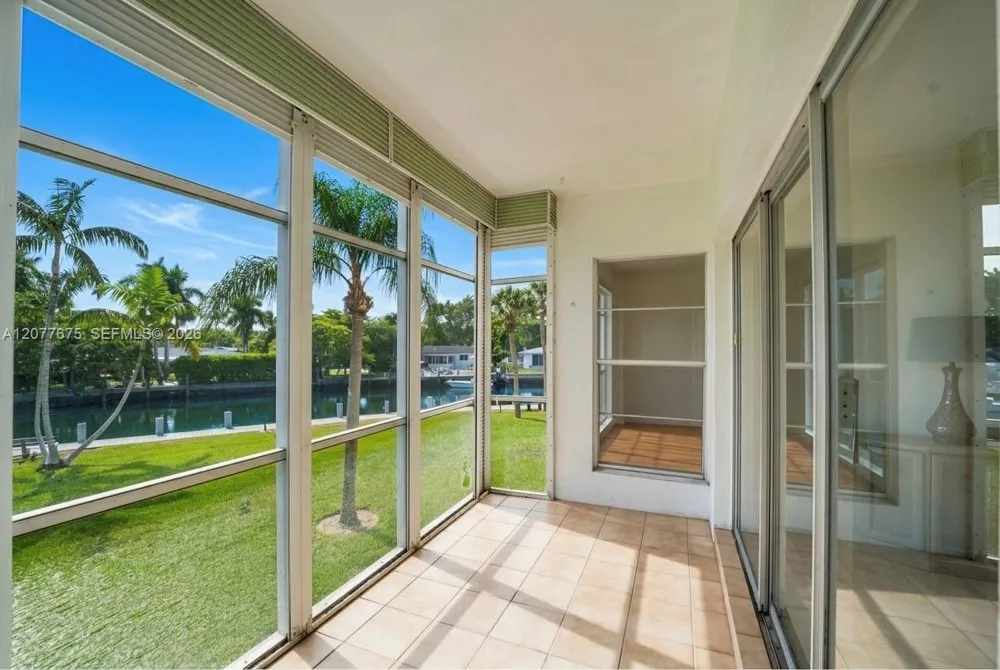 2970 NE 16th Ave #214 Oakland Park, FL 33334